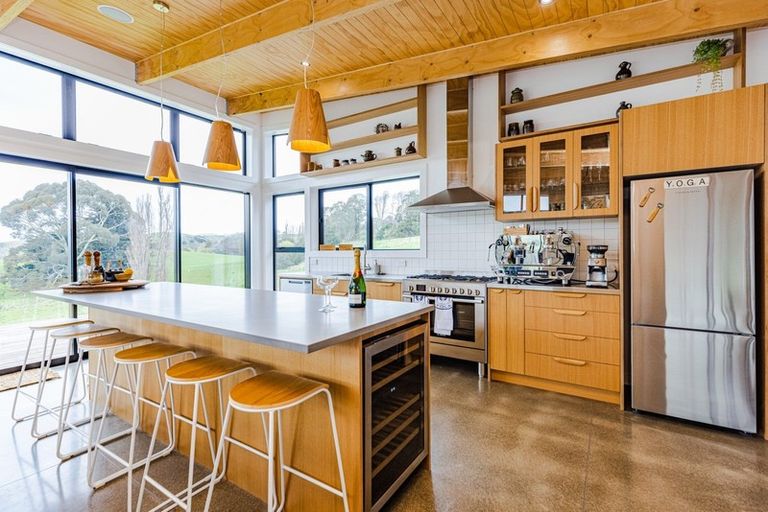 Photo of property in 360a Longbush Road, Hinakura, Masterton, 5884