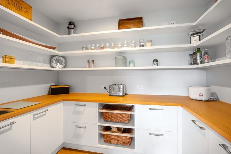 Photo of property in 4 Barewood Grove, West Melton, 7618