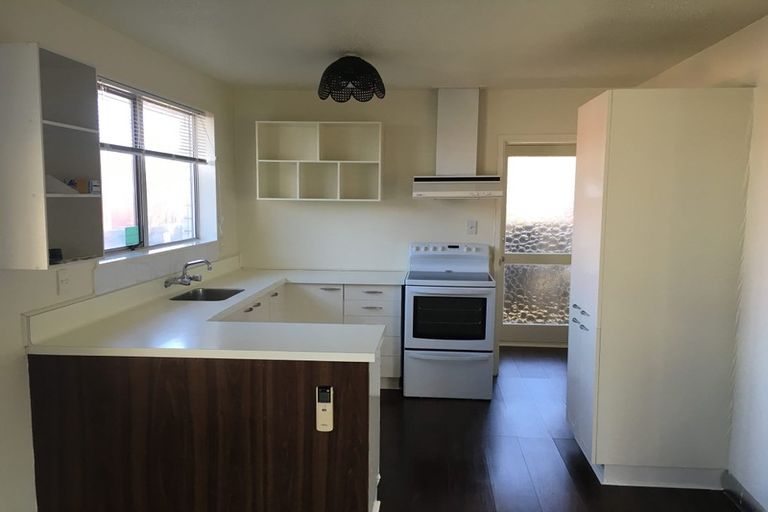 Photo of property in 1/62a Mackenzie Avenue, Woolston, Christchurch, 8023