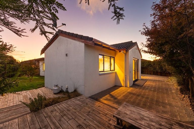 Photo of property in 29 Central Park, Paraparaumu Beach, Paraparaumu, 5032