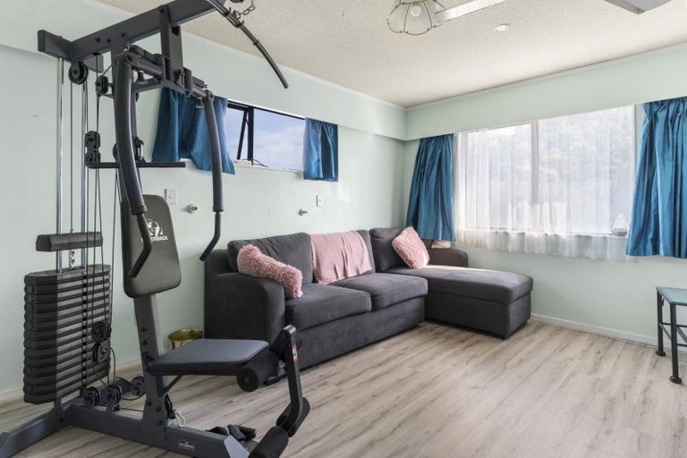 Photo of property in 6 Links Avenue, Mount Maunganui, 3116