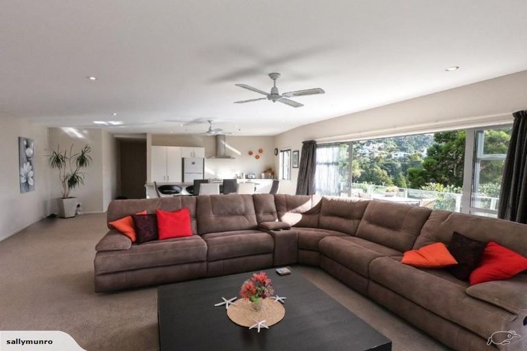 Photo of property in 6 Totara Heights Way, Paihia, 0200