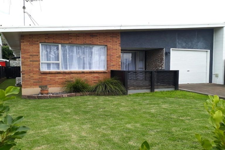 Photo of property in 38 Vale Street, Otumoetai, Tauranga, 3110