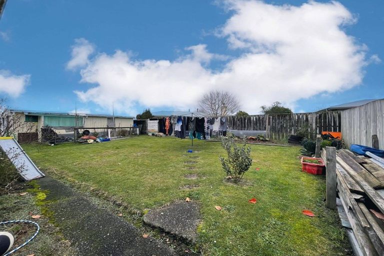 Photo of property in 261 Balmoral Drive, Tokoroa, 3420