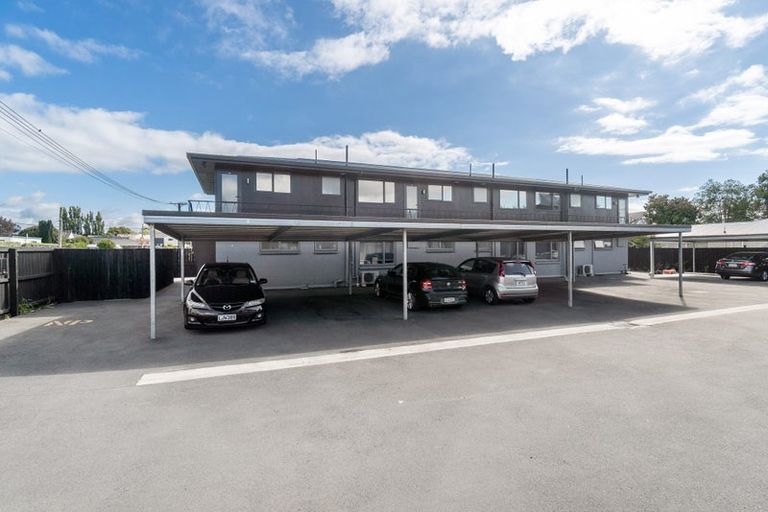 Photo of property in 10/22 Springfield Road, St Albans, Christchurch, 8014