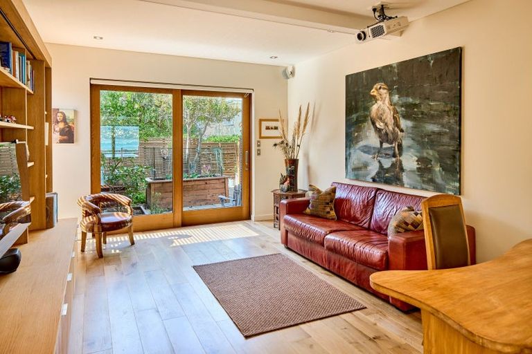 Photo of property in 10a Steyne Avenue, Plimmerton, Porirua, 5026