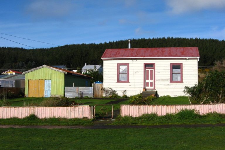 Photo of property in 36 Mcdougall Street, Bluff, 9814