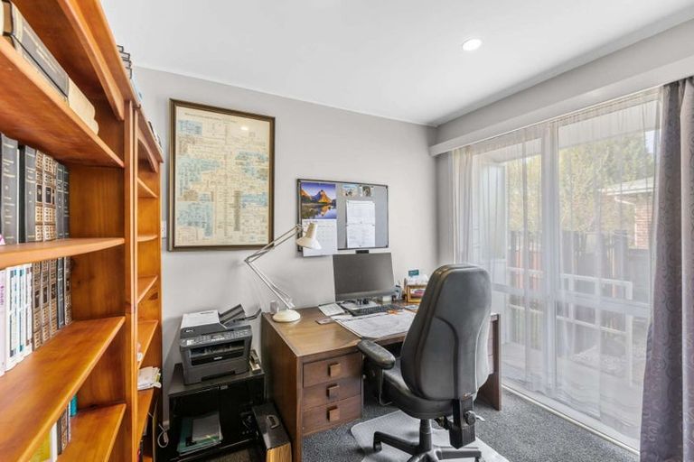 Photo of property in 1/5 Milnebank Street, Upper Riccarton, Christchurch, 8041