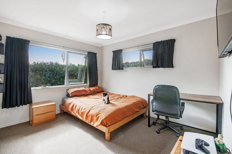 Photo of property in 42 Urumaraki Avenue, Helensville, 0800