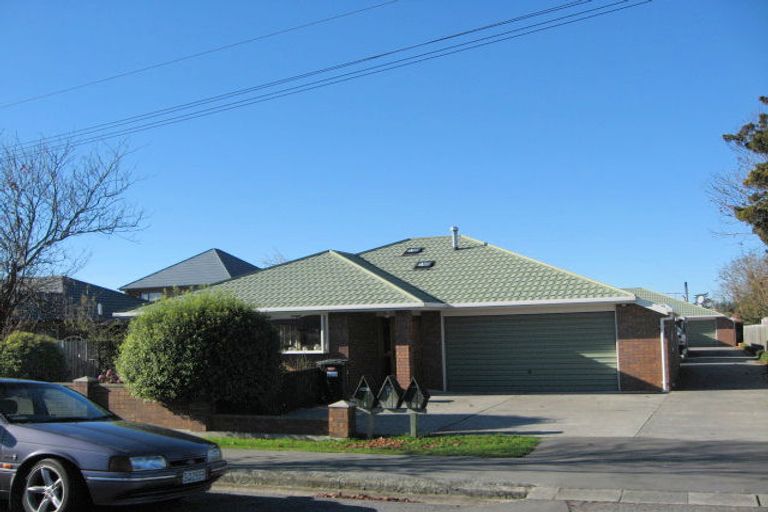 Photo of property in 2/9 Cleland Street, Belfast, Christchurch, 8051