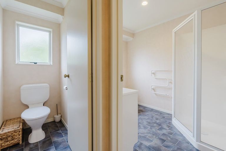 Photo of property in 4 Mckenzie Place, Rototuna North, Hamilton, 3210