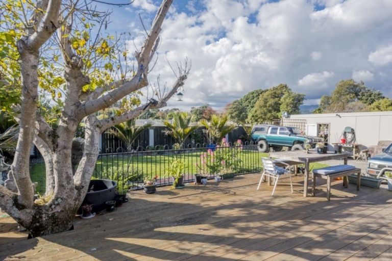 Photo of property in 96 Waerenga Road, Otaki, 5512