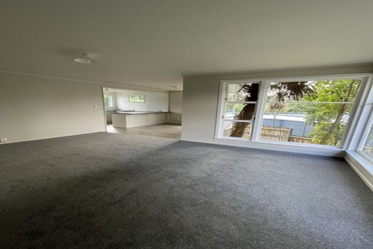 Photo of property in 4 Aronui Terrace, Kelston, Auckland, 0602