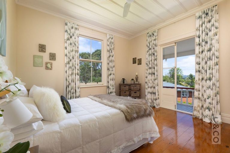 Photo of property in 14 Nelson Street, Helensville, 0800