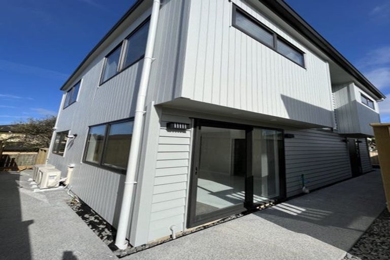 Photo of property in 431 Old Te Atatu Road, Te Atatu Peninsula, Auckland, 0610