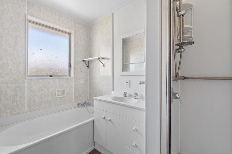 Photo of property in 73 Tuhikaramea Road, Dinsdale, Hamilton, 3204