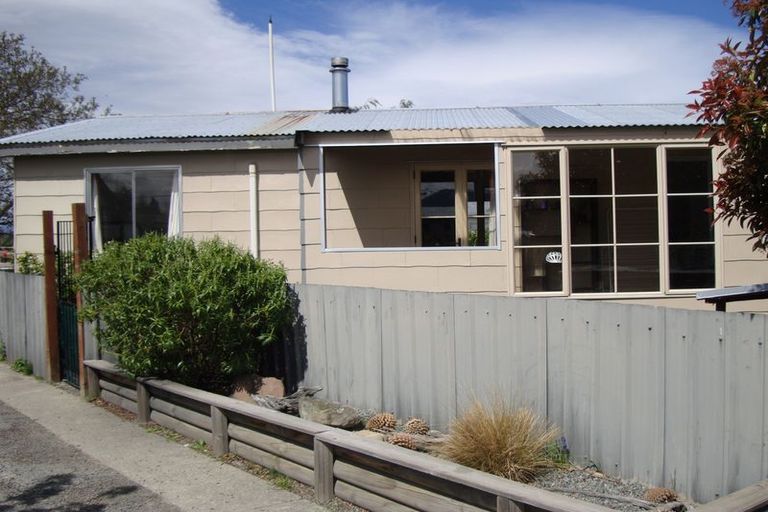Photo of property in 26 Simons Street, Twizel, 7901
