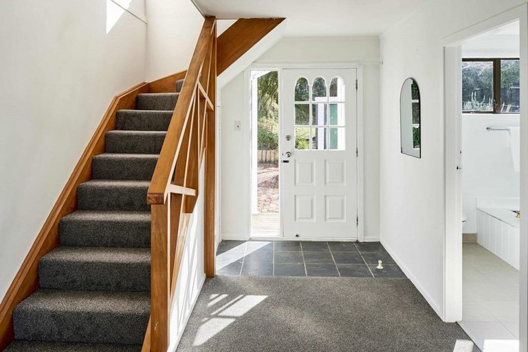 Photo of property in 8 Korokoro Road, Korokoro, Lower Hutt, 5012