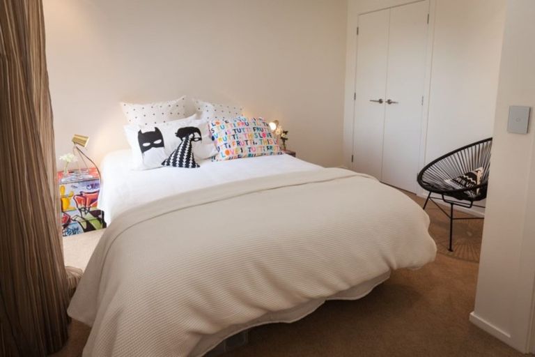 Photo of property in 98 Awa Road, Seatoun, Wellington, 6022