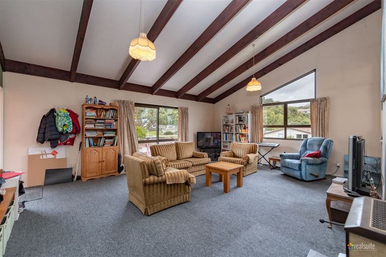 Photo of property in 1 Westpoint Avenue, Harbour View, Lower Hutt, 5010