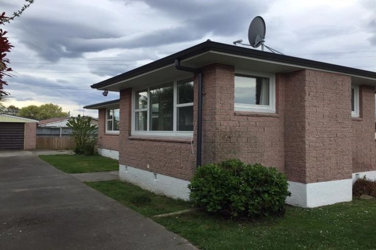 Photo of property in 20 Denise Crescent, Hornby, Christchurch, 8042