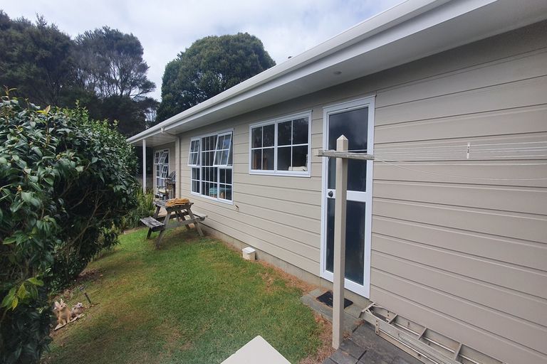 Photo of property in 103 Yorke Road, Haruru, 0204