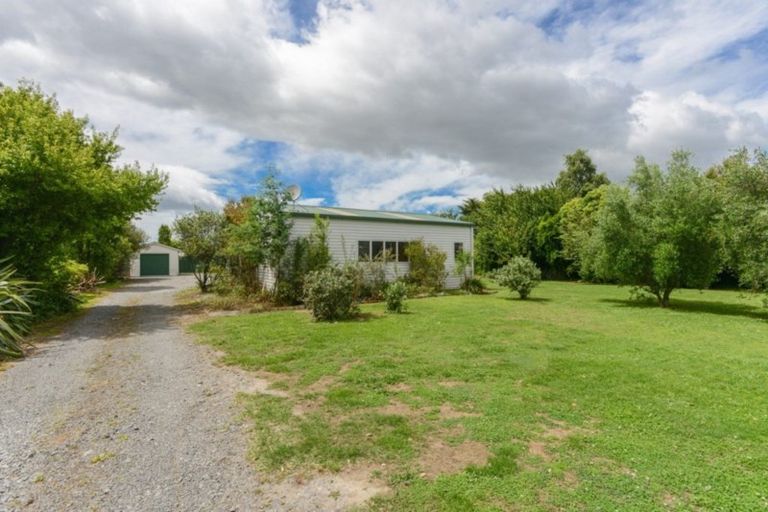 Photo of property in 23 Carruthers Street, Otane, 4202