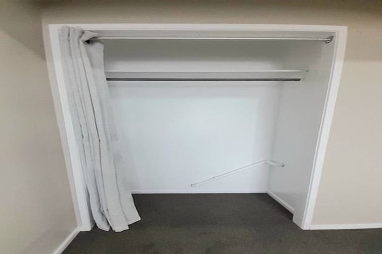 Photo of property in 5b Rosebank Road, Avondale, Auckland, 1026