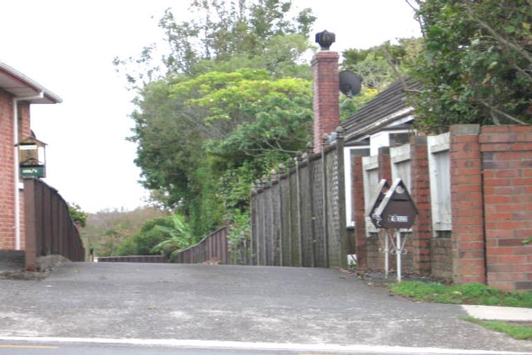 Photo of property in 1/322 Te Atatu Road, Te Atatu South, Auckland, 0610