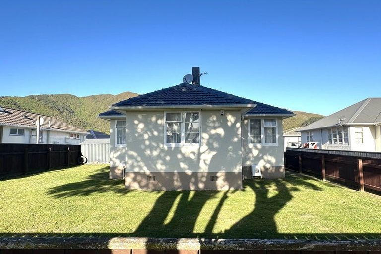 Photo of property in 49 Godley Street, Waiwhetu, Lower Hutt, 5010