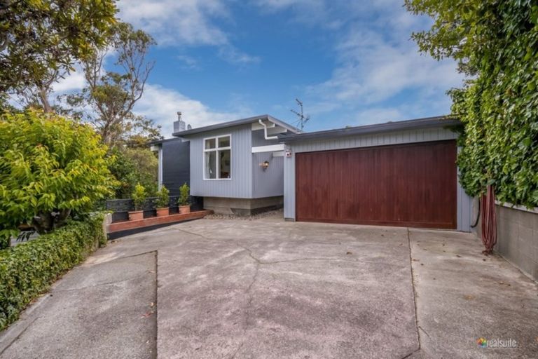 Photo of property in 41 Belmont Terrace, Belmont, Lower Hutt, 5010