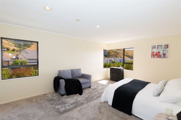 Photo of property in 65 Waverton Terrace, Churton Park, Wellington, 6037