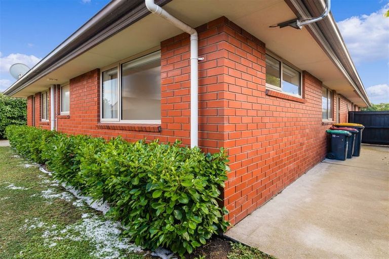Photo of property in 28b Seymour Street, Hornby, Christchurch, 8042
