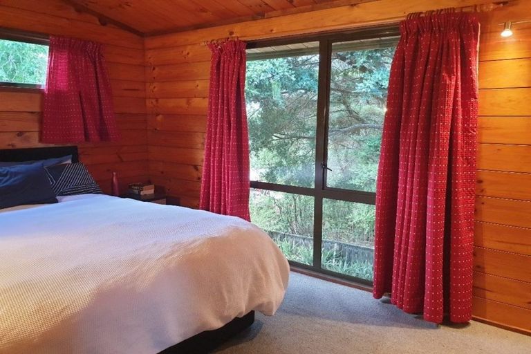 Photo of property in 20 Paulownia Place, Totara Heights, Auckland, 2105