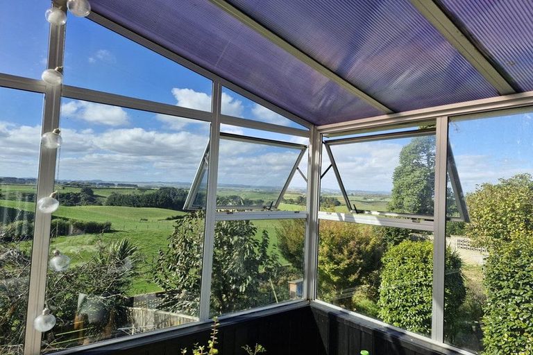 Photo of property in 4 Ropata Street, Hawera, 4610