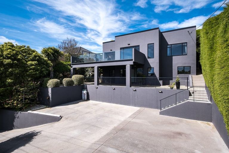 Photo of property in 49 Shandon Road, Vauxhall, Dunedin, 9013