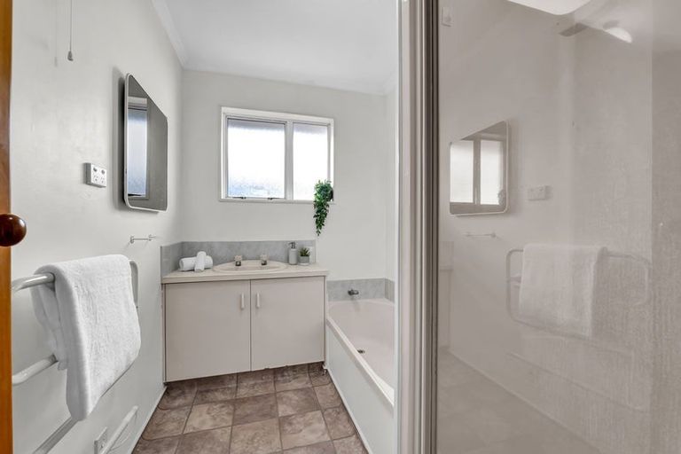 Photo of property in 1/39 Sackville Street, Fitzroy, New Plymouth, 4312