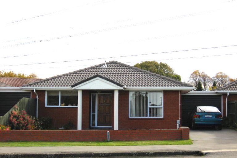 Photo of property in 109 Racecourse Road, Sockburn, Christchurch, 8042