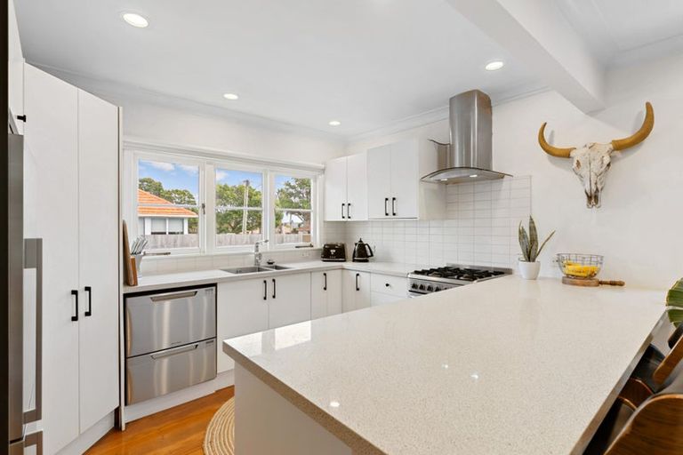 Photo of property in 1/171 Bayswater Avenue, Bayswater, Auckland, 0622