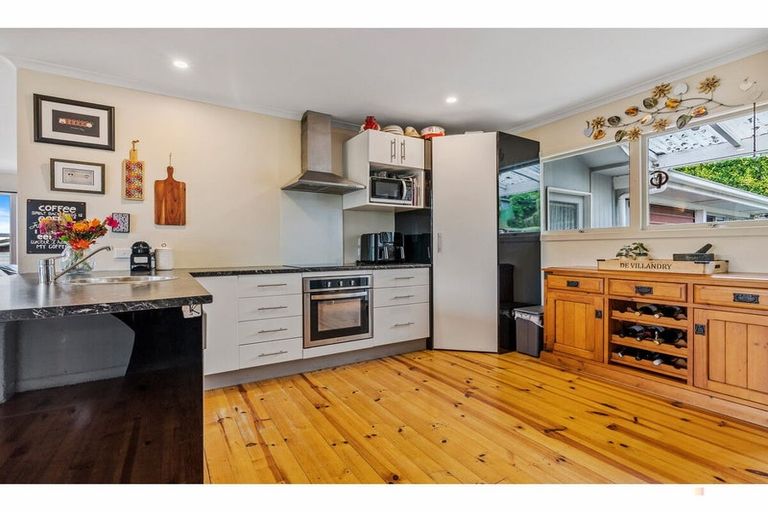 Photo of property in 12 Coulter Place, Geraldine, 7930