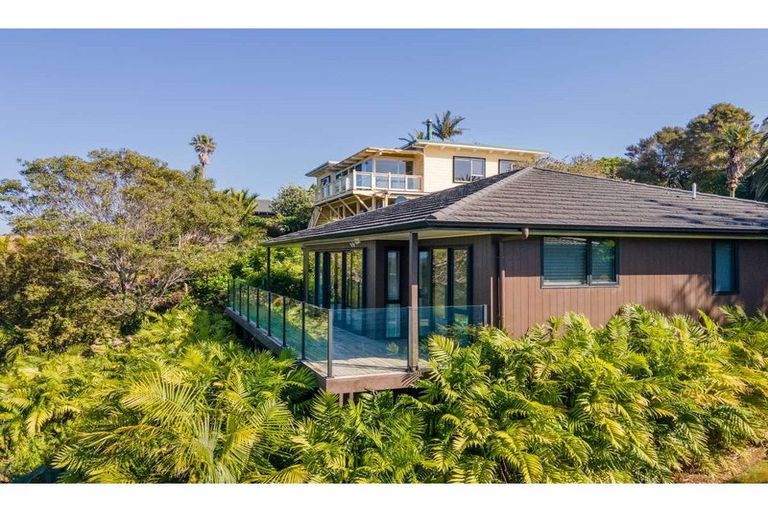 Photo of property in 34 Rangitane Loop Road, Kerikeri, 0294