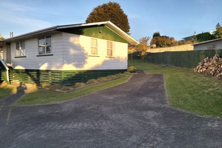 Photo of property in 20a Okoroire Street, Tirau, 3410