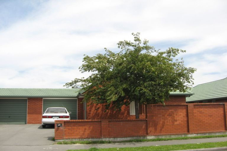 Photo of property in 2 York Tong Place, Addington, Christchurch, 8024