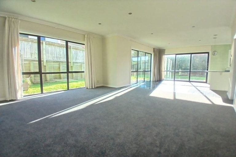 Photo of property in 30 Mo Street, Camborne, Porirua, 5026