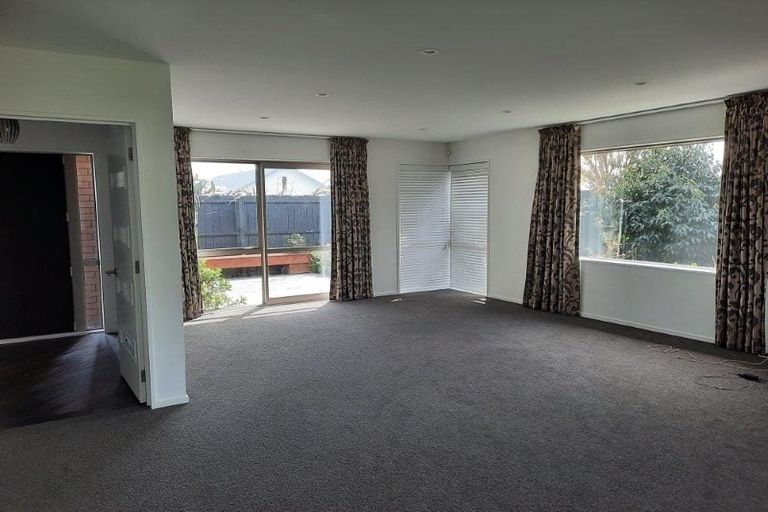 Photo of property in 7 Bamber Crescent, Halswell, Christchurch, 8025