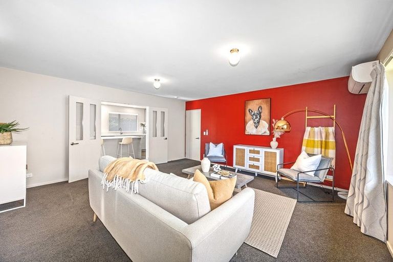 Photo of property in 12 James Hight Drive, Halswell, Christchurch, 8025