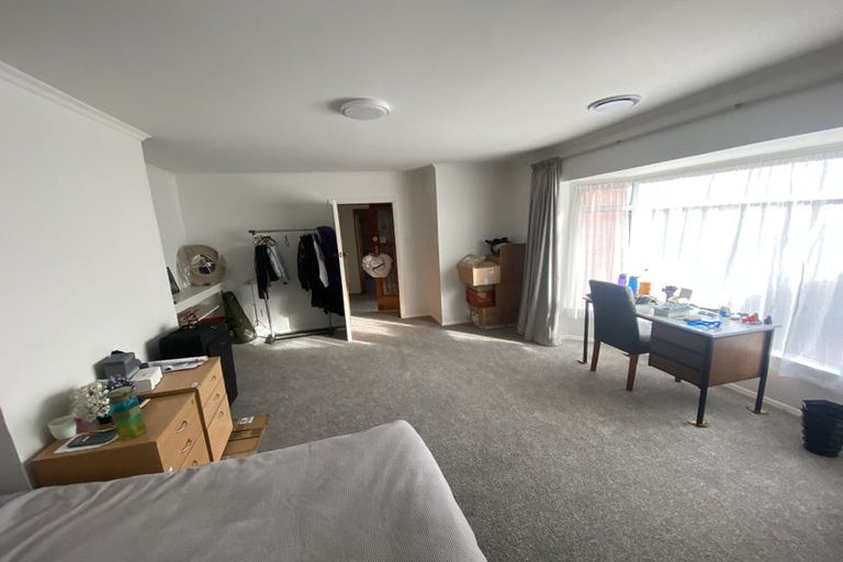 Photo of property in 87 Withells Road, Avonhead, Christchurch, 8042