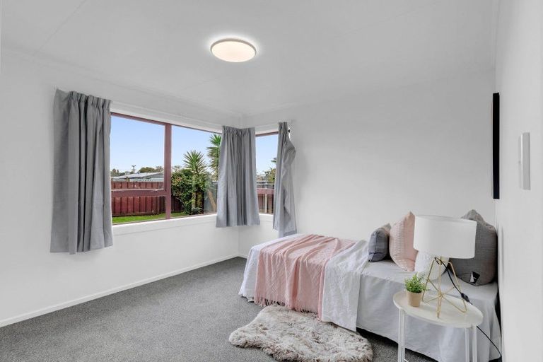 Photo of property in 13 Katherine Place, Melville, Hamilton, 3206