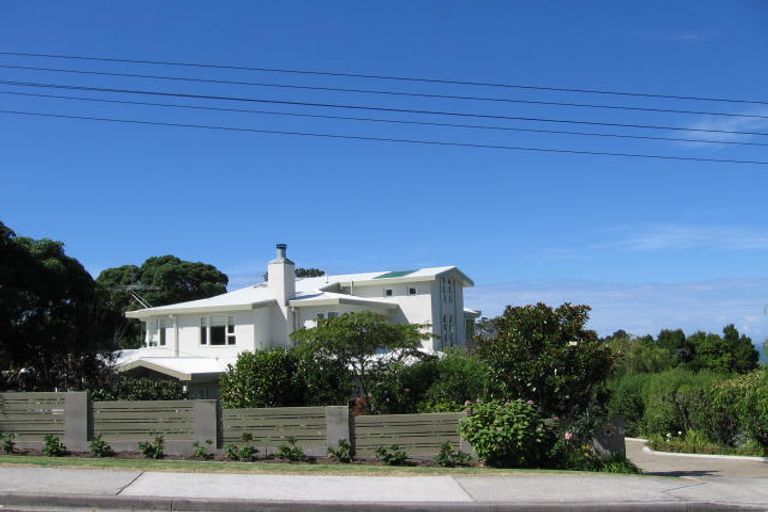 Photo of property in 12 Tui Street, Torbay, Auckland, 0630