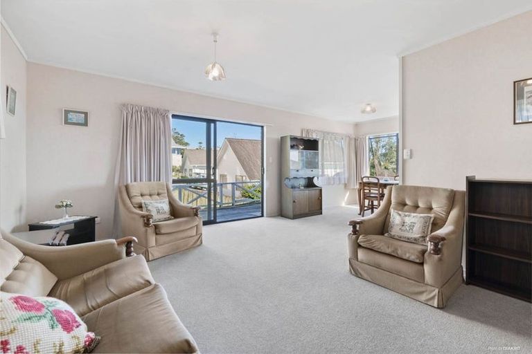 Photo of property in 2b Homestead Road, Manly, Whangaparaoa, 0930